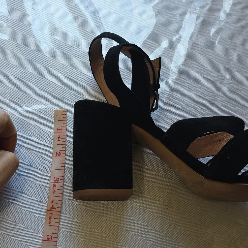 Madewell The Liv Suede  Black Strappy Block Heel Sandals‎ 7